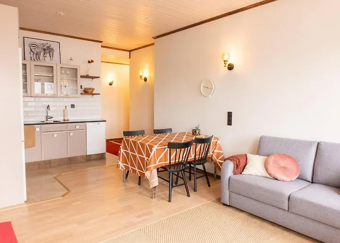 Ihastuttava, Vanha Jugend Talo Joensuun Sydaemessae Апартаменты