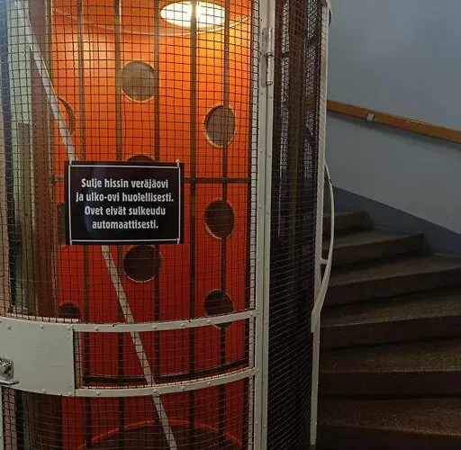 Ihastuttava, Vanha Jugend Talo Joensuun Sydaemessae * Йоэнсуу